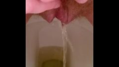 Close Up Hairy Pussy Piss And Rub On Toilet