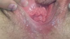 Bitch Cougar With Her Wet Fanny Close Up