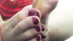 Carlycurvy Up Close Feet And Twat Play