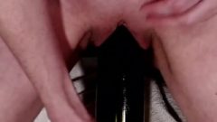 Amateur Cougar Bang’s Wine Bottle Cunt Insertion Close Up Cunt Gape