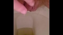 Playing With My Hairy Fanny While Pissing On The Shower-room